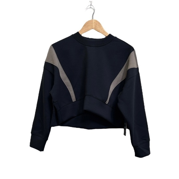 NWT - Abercrombie & Fitch YPB neoKNIT Mini Crew in Dune Colorblock, Size XS - Picture 5 of 13